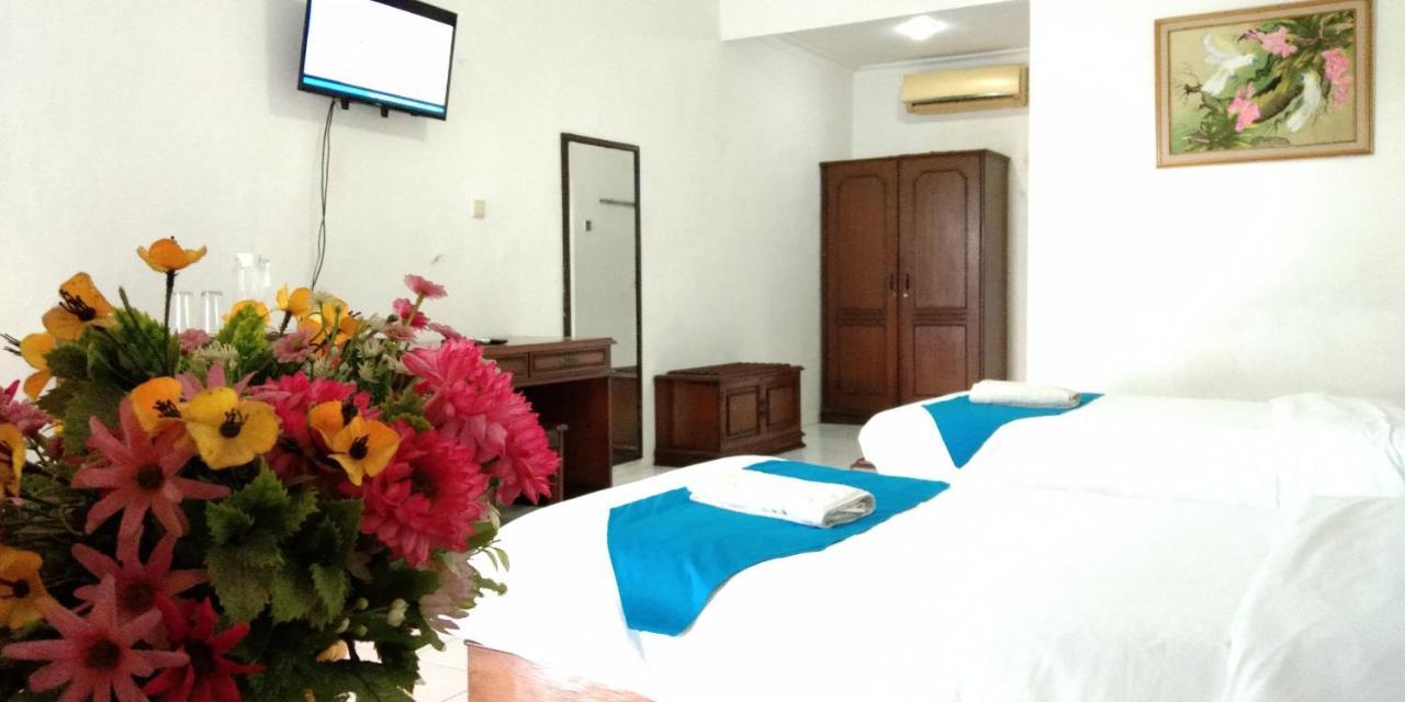 Hotel Sanashtri By Shm Bonorejo ภายนอก รูปภาพ