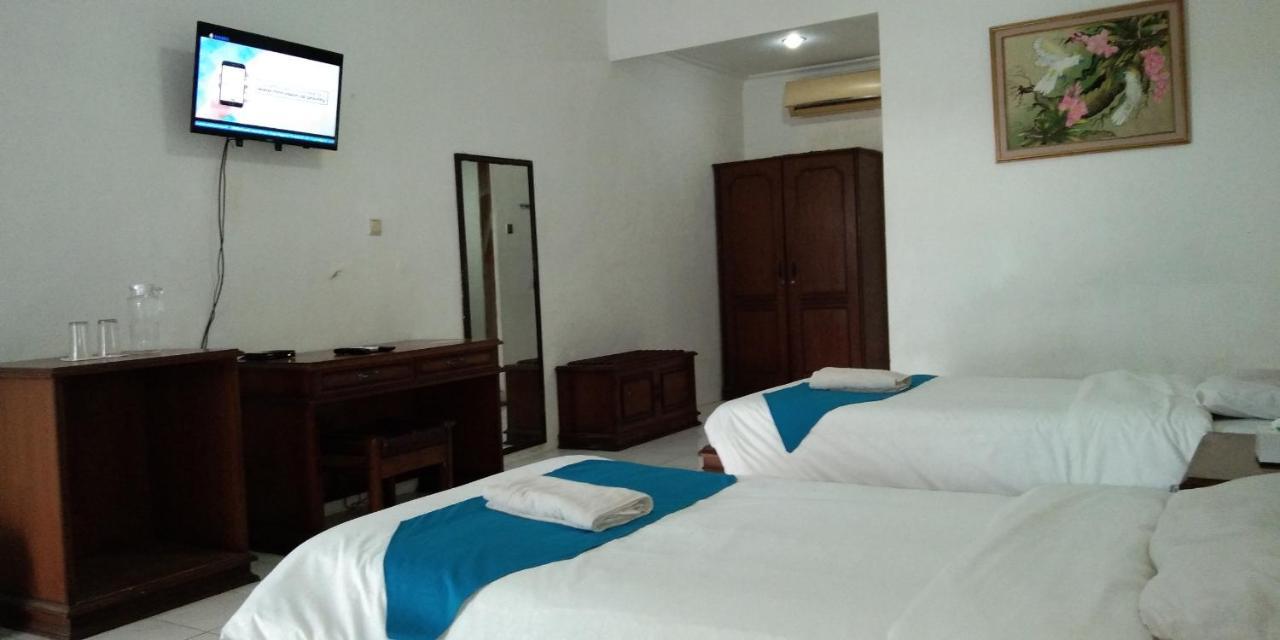 Hotel Sanashtri By Shm Bonorejo ภายนอก รูปภาพ